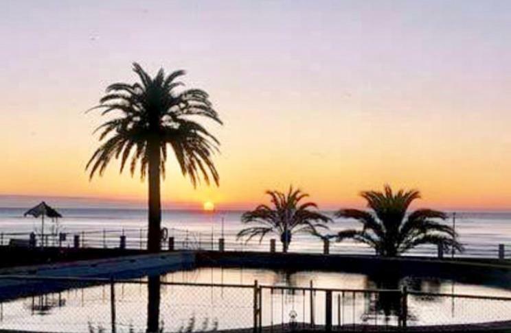 Torre De La Roca Industrial69 Torremolinos Exterior foto
